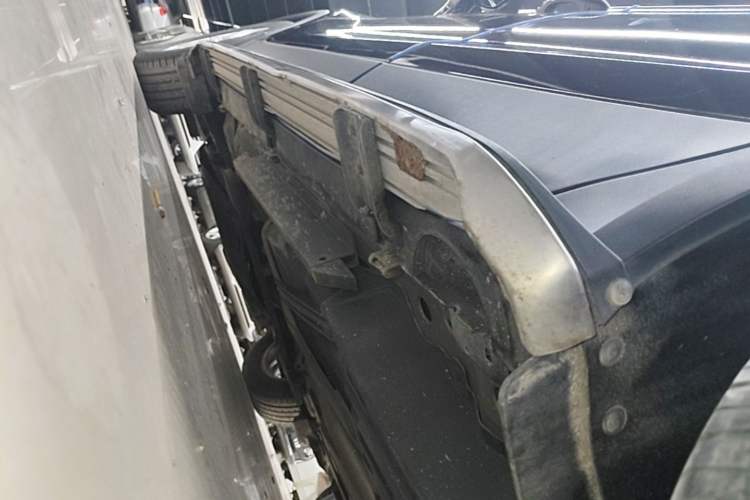 Used Buick Envision 2018 20T Two-Wheel Drive Luxury Model Left Side Sill
