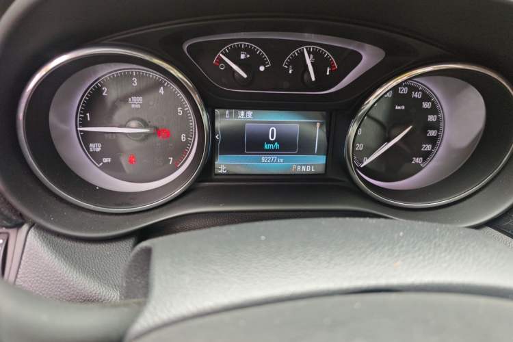 Used Buick Envision 2018 28T Four-Wheel Drive Elite Version Odometer Close Up