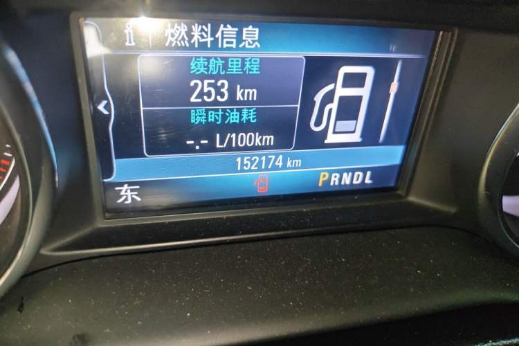 Used Buick Envision 2018 28T Four-Wheel Drive Elite Version Odometer Close Up
