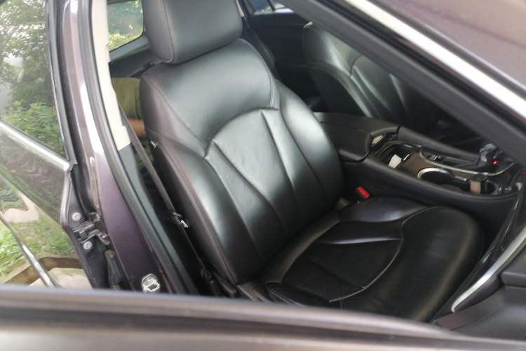Used Buick Envision 2018 20T Two-Wheel-Drive Leading Model Right Front Seat