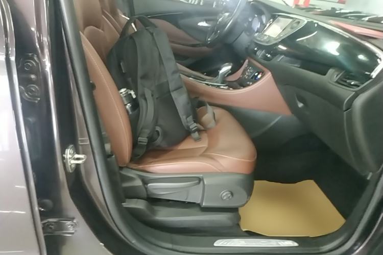 Used Buick Envision 2018 28T Four-Wheel Drive Elite Version Right Front Seat