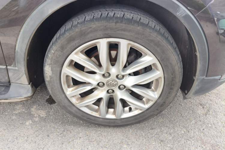 Used Buick Envision 2018 28T Four-Wheel Drive Elite Version Right Front Wheel Hub