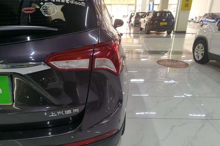 Used Buick Envision 2018 20T Two-Wheel-Drive Elite Model Right Rear Taillight