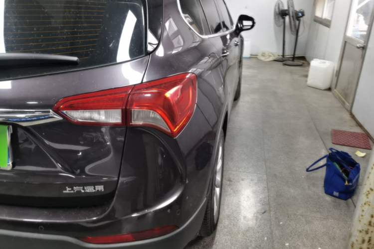 Used Buick Envision 2018 20T Two-Wheel-Drive Elite Model Right Rear Taillight