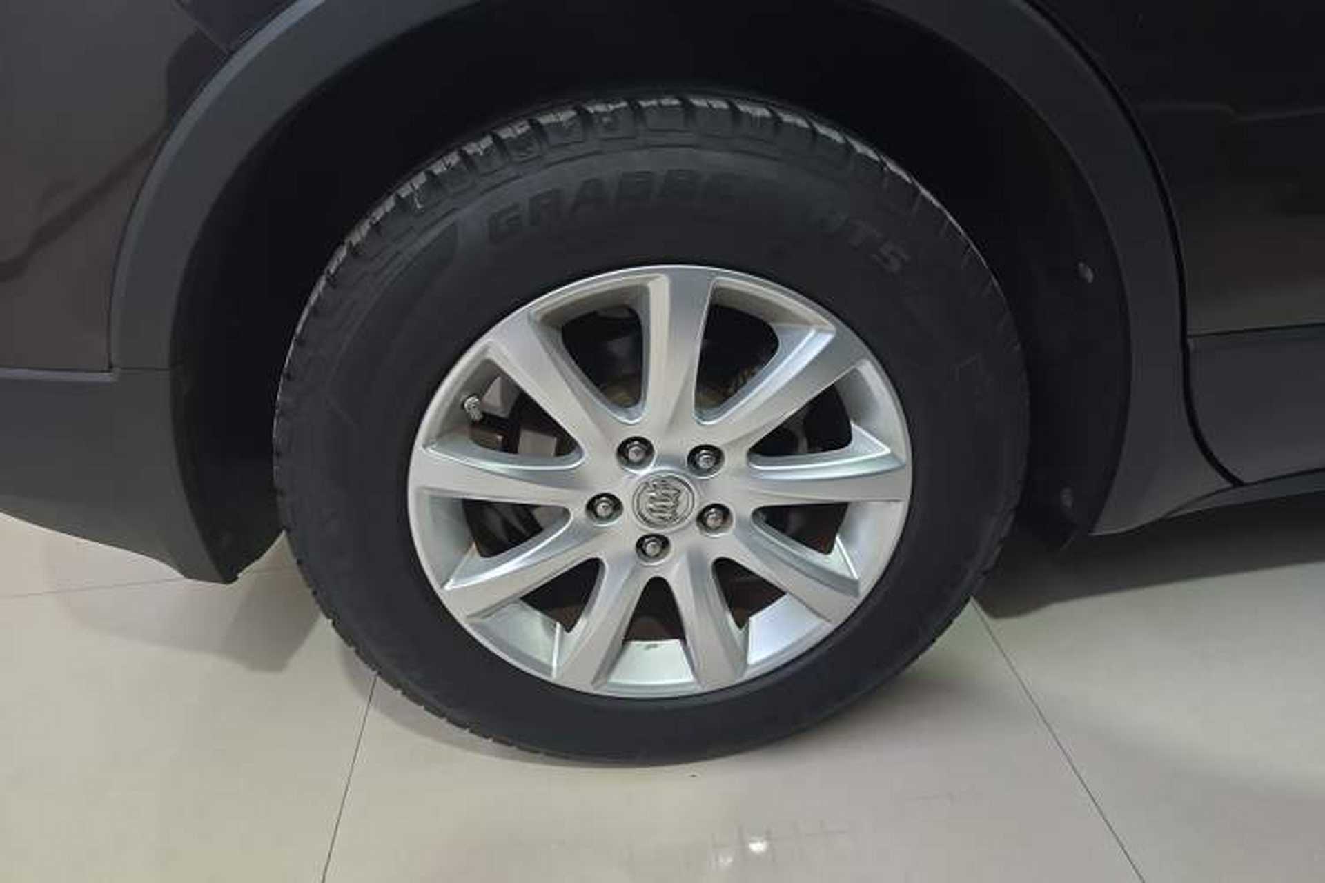 Used Buick Envision 2018 20T Two-Wheel-Drive Elite Model Right Rear Wheel Hub