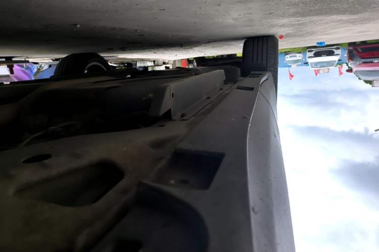 Used Buick Envision 2018 28T Four-Wheel Drive Elite Version Right Side Sill