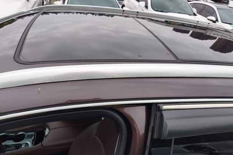 Used Buick Envision 2018 28T Four-Wheel Drive Luxury Model Roof