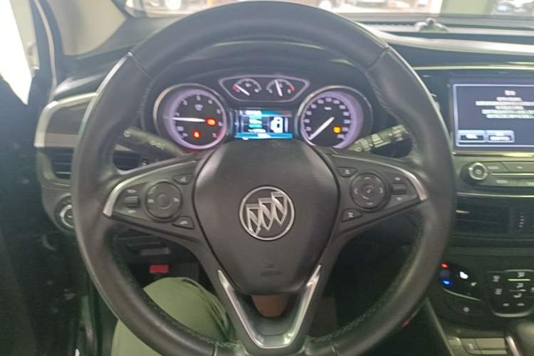 Used Buick Envision 2018 20T Two-Wheel-Drive Elite Model Steering Wheel
