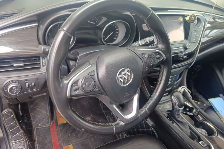 Used Buick Envision 2018 20T Two-Wheel-Drive Elite Model Steering Wheel