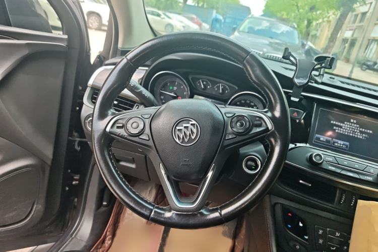 Used Buick Envision 2018 20T Two-Wheel-Drive Elite Model Steering Wheel