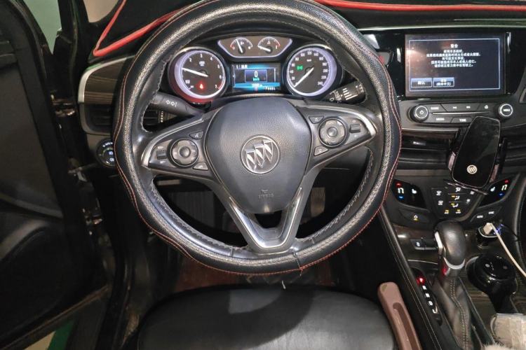 Used Buick Envision 2018 20T Two-Wheel-Drive Elite Model Steering Wheel
