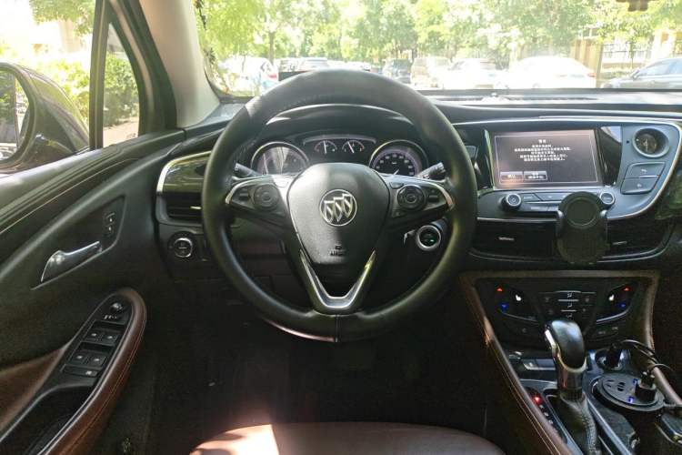 Used Buick Envision 2018 28T Four-Wheel Drive Elite Version Steering Wheel