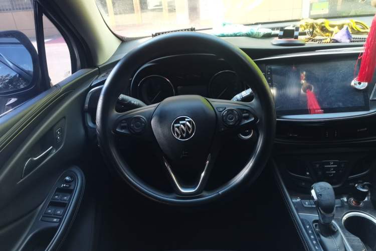 Used Buick Envision 2018 20T Two-Wheel-Drive Leading Model Steering Wheel
