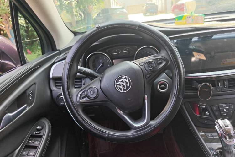 Used Buick Envision 2018 20T Two-Wheel-Drive Leading Model Steering Wheel