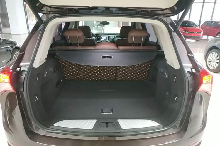 Used Buick Envision 2018 28T Four-Wheel Drive Elite Version Trunk
