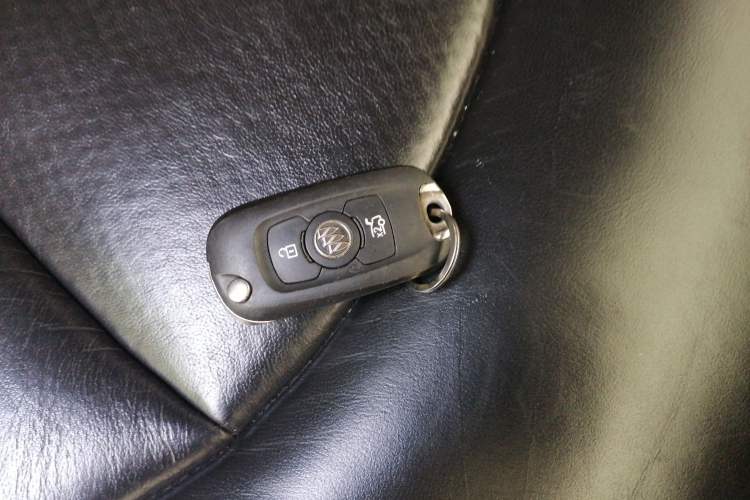 Used Buick Envision 2018 20T Two-Wheel-Drive Leading Model Vehicle Key