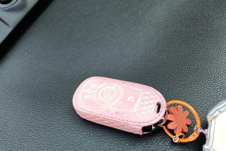 Used Buick Envision 2018 28T Four-Wheel Drive Luxury Model Vehicle Key
