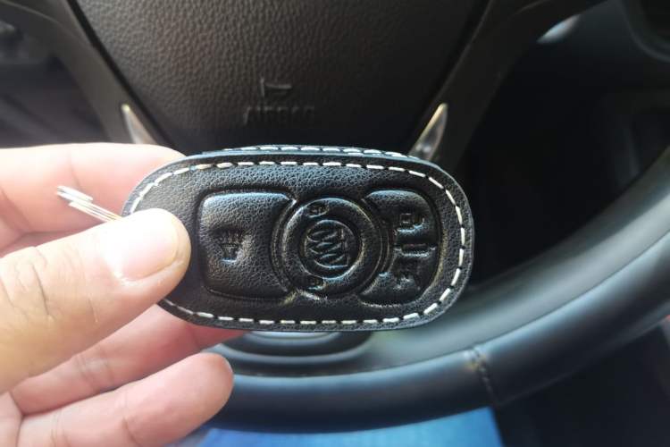 Used Buick Envision 2018 20T Two-Wheel-Drive Leading Model Vehicle Key