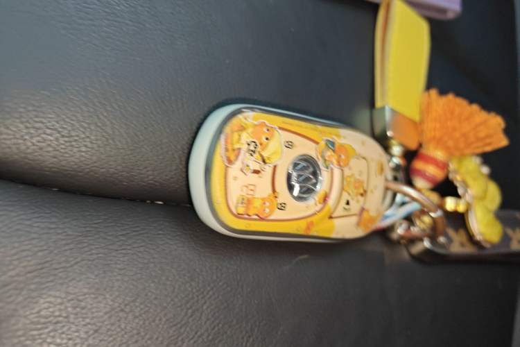 Used Buick Envision 2018 20T Two-Wheel-Drive Elite Model Vehicle Key