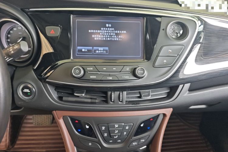Used Buick Envision 2018 28T Four-Wheel Drive Elite Version Audio And AC Panel