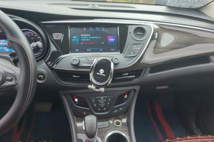 Used Buick Envision 2018 20T Two-Wheel-Drive Leading Model Audio And AC Panel