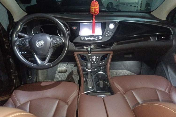 Used Buick Envision 2018 28T Four-Wheel Drive Luxury Model Center Console