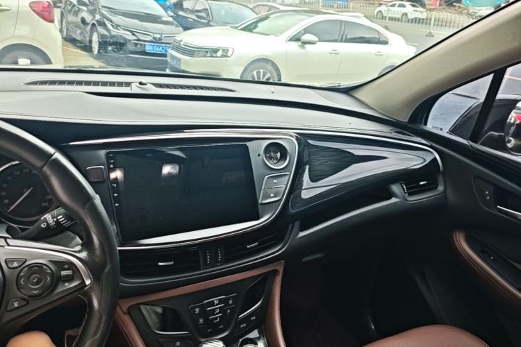 Used Buick Envision 2018 28T Four-Wheel Drive Elite Version Center Console