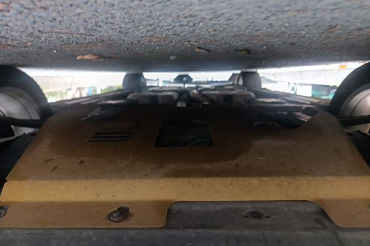 Used Buick Envision 2018 28T Four-Wheel Drive Luxury Model Chassis Front