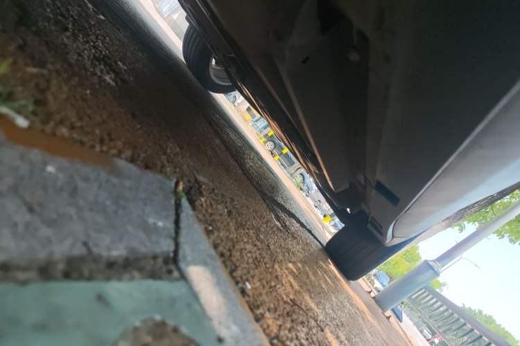 Used Buick Envision 2018 28T Four-Wheel Drive Elite Version Chassis Front Left