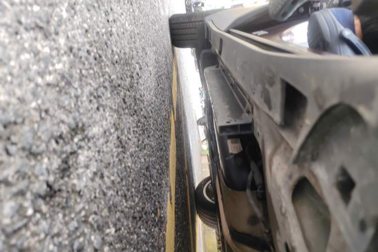 Used Buick Envision 2018 28T Four-Wheel Drive Luxury Model Chassis Front Right