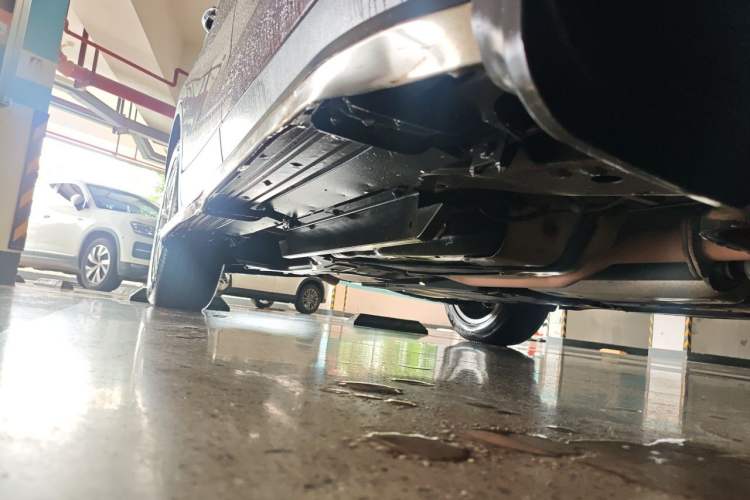 Used Buick Envision 2018 28T All-Wheel-Drive Versatile Sports Flagship Model Chassis Front Right
