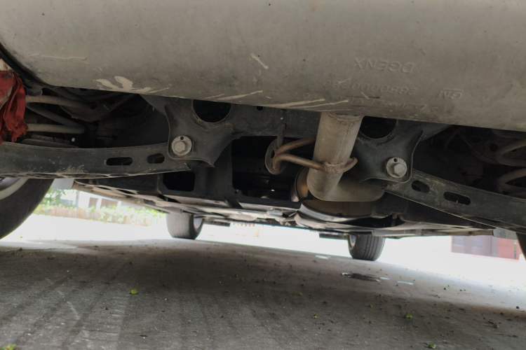 Used Buick Envision 2018 20T Two-Wheel-Drive Elite Model Chassis Rear