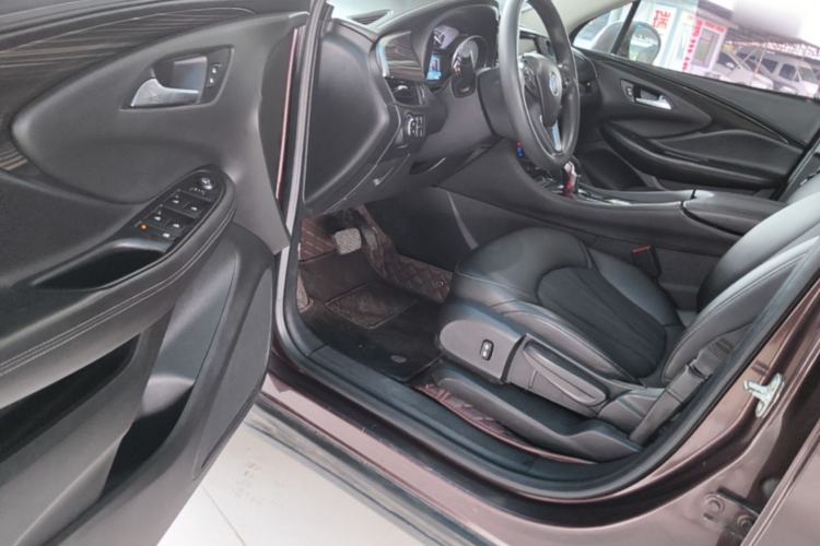 Used Buick Envision 2018 20T Two-Wheel-Drive Leading Model Driver Seat