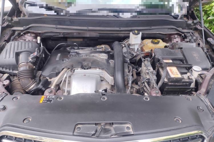Used Buick Envision 2018 28T Four-Wheel Drive Luxury Model Engine Bay