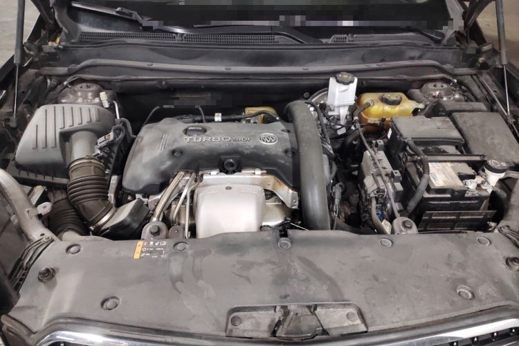 Used Buick Envision 2018 28T Four-Wheel Drive Elite Version Engine Bay