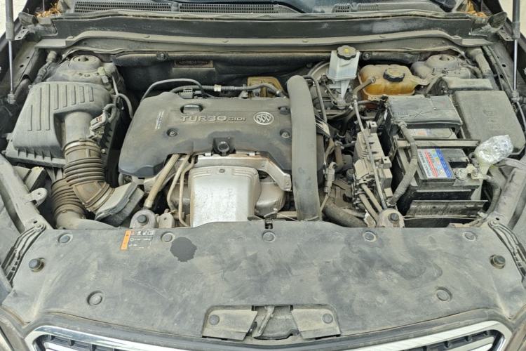 Used Buick Envision 2018 28T Four-Wheel Drive Elite Version Engine Bay