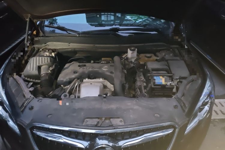 Used Buick Envision 2018 28T Four-Wheel Drive Elite Version Engine Bay