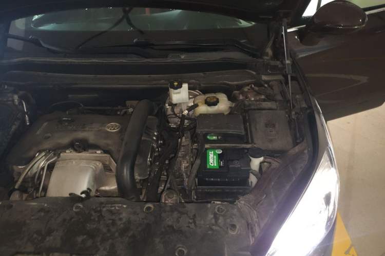 Used Buick Envision 2018 28T All-Wheel-Drive Versatile Sports Flagship Model Engine Bay Left