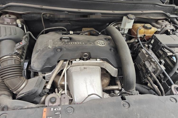 Used Buick Envision 2018 28T Four-Wheel Drive Luxury Model Engine Bay