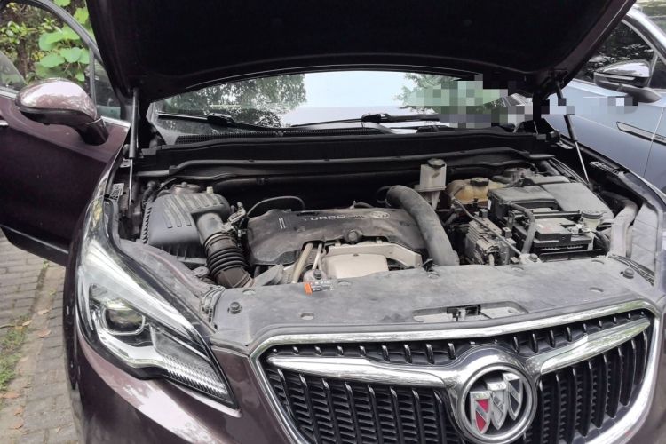 Used Buick Envision 2018 28T Four-Wheel Drive Elite Version Engine Bay Right