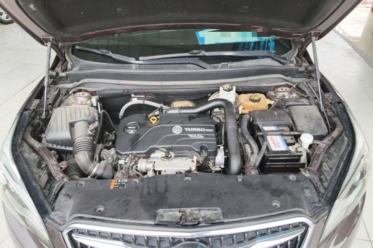 Used Buick Envision 2018 20T Two-Wheel-Drive Leading Model Engine Bay