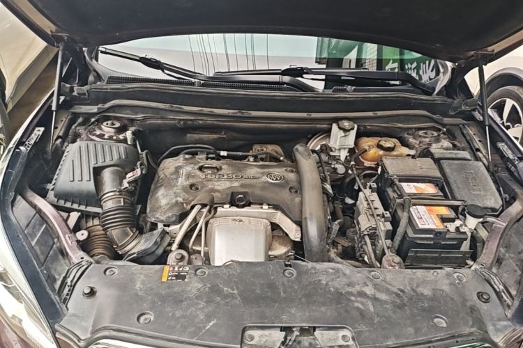 Used Buick Envision 2018 28T Four-Wheel Drive Elite Version Engine Bay