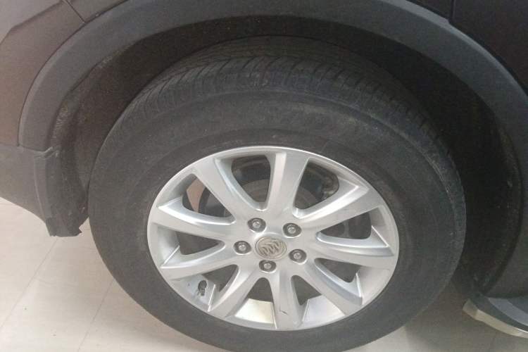 Used Buick Envision 2018 20T Two-Wheel-Drive Elite Model Exterior 5