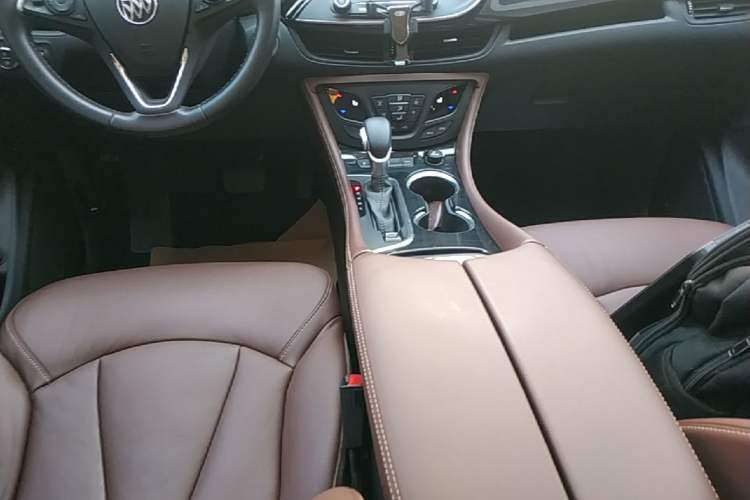 Used Buick Envision 2018 28T Four-Wheel Drive Elite Version Gear Lever