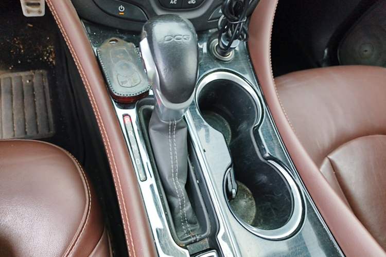 Used Buick Envision 2018 20T Two-Wheel Drive Luxury Model Gear Lever