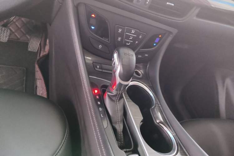 Used Buick Envision 2018 20T Two-Wheel-Drive Leading Model Gear Lever
