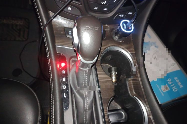 Used Buick Envision 2018 20T Two-Wheel-Drive Elite Model Gear Lever