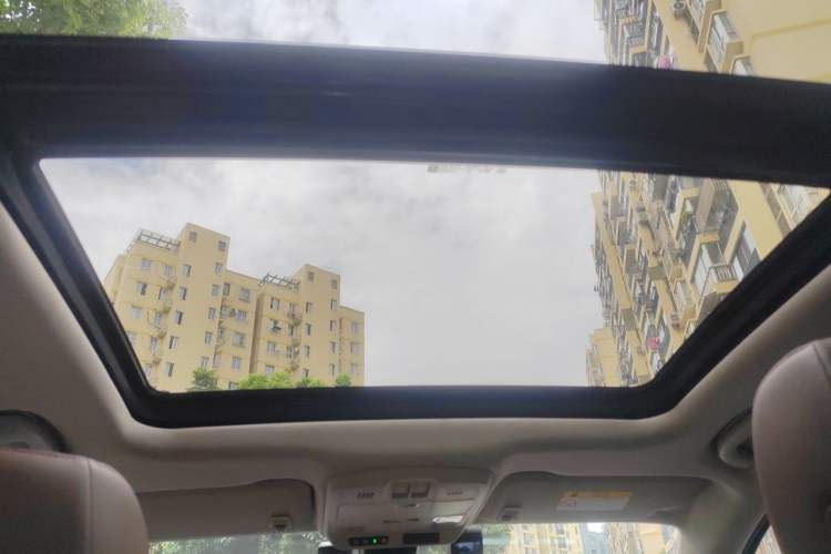 Used Buick Envision 2018 28T Four-Wheel Drive Luxury Model Headliner