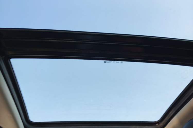 Used Buick Envision 2018 20T Two-Wheel-Drive Leading Model Headliner