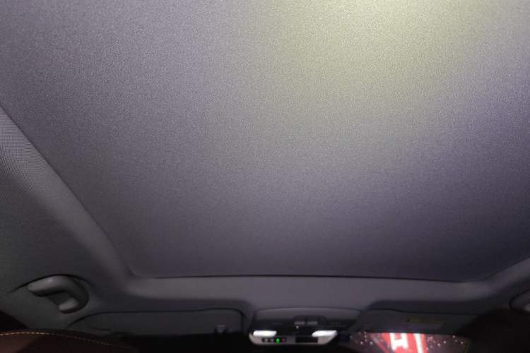 Used Buick Envision 2018 28T Four-Wheel Drive Luxury Model Headliner